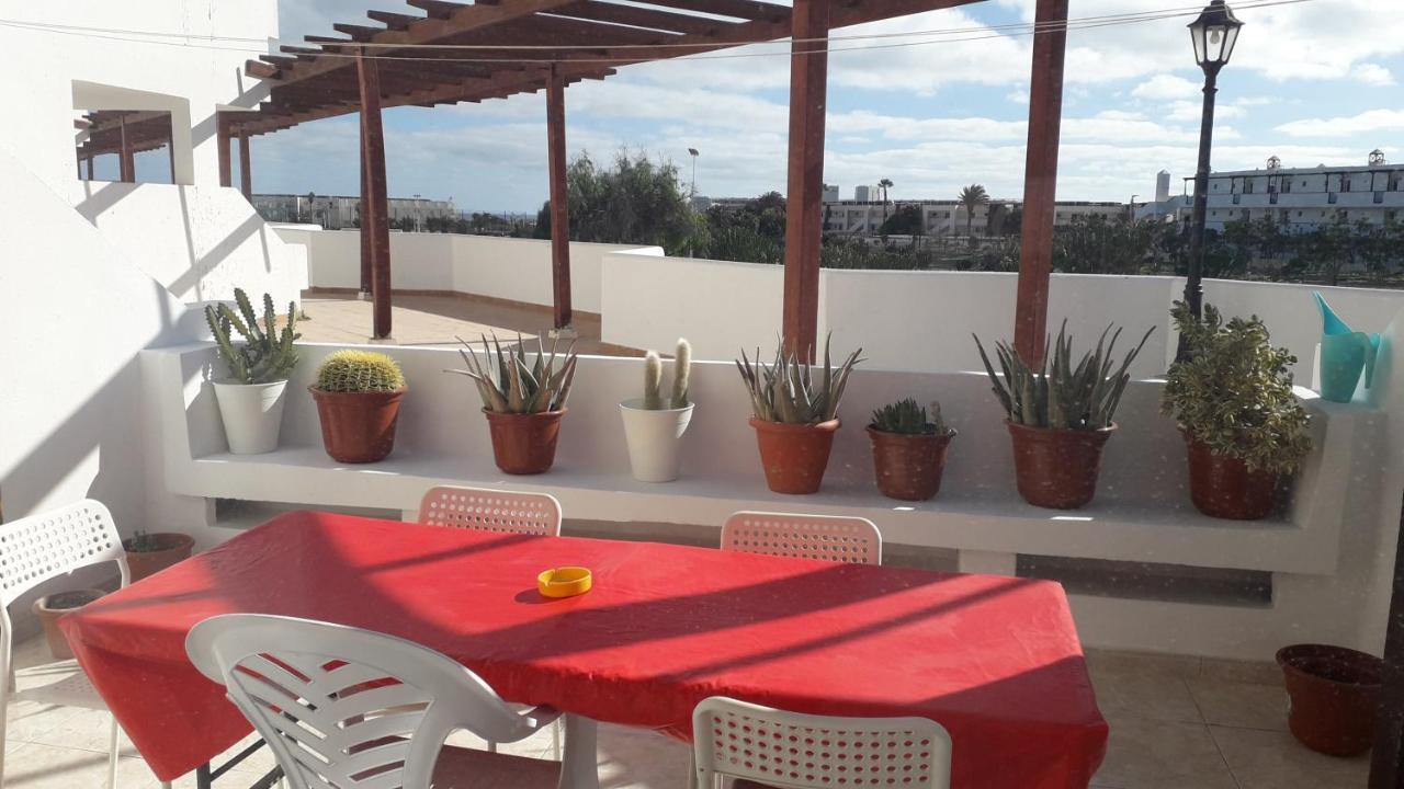 Sunny Self-Catering Apartment Costa Teguise, Lanzarote, Spain Exterior photo